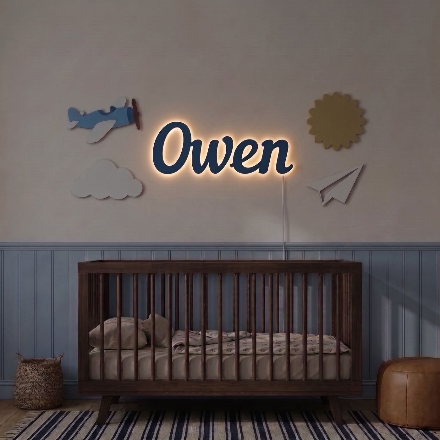 Airplane sign with the name Owen: with the backlight on